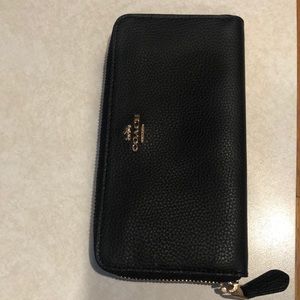 Black Coach Wallet